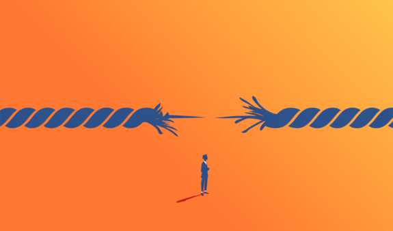 Minimalistische Illustration vor orangem Hintergrund: Ein dickes, blaues Tau steht kurz vor dem Zerrei&szlig;en. Darunter blickt eine kleine Silhouette einer Person nach oben auf die Bruchstelle &ndash; ein Sinnbild f&uuml;r eine erreichte oder &uuml;berschrittene Risikof&auml;higkeit.
