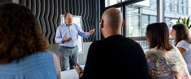 Trainer und Teilnehmende im Workshop der IPMA&reg; Level C/B Weiterbildung